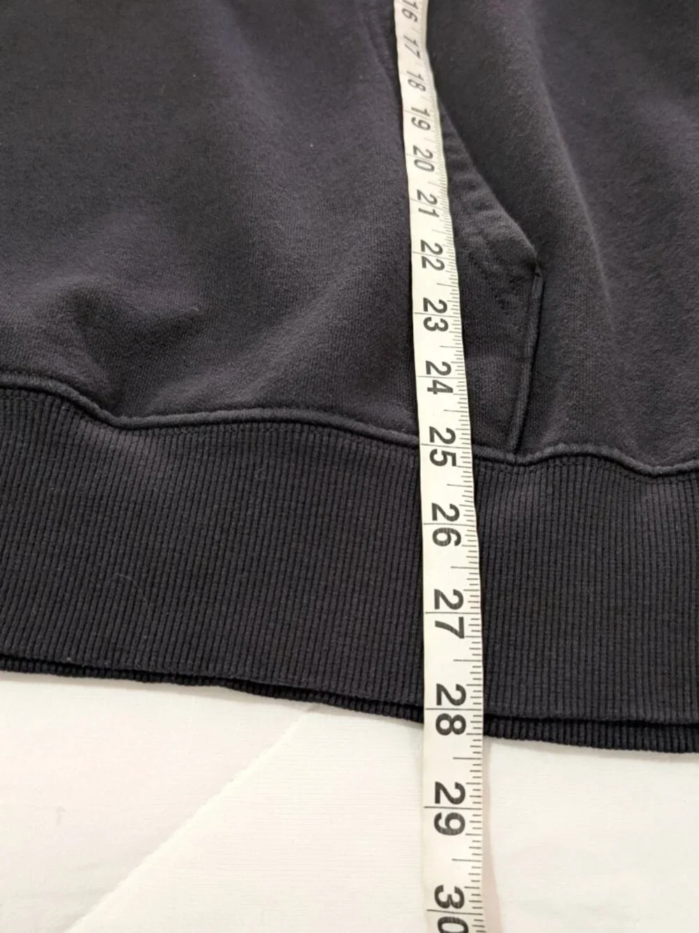 THE NORTH FACE Sweatshirt Men's L Black Graphic Hooded Pullover Kangaroo Pocket